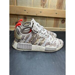 Adidas NMD_R1 Chalk White Camo Sneakers Womens 7.5 Boost Sole Lightweight